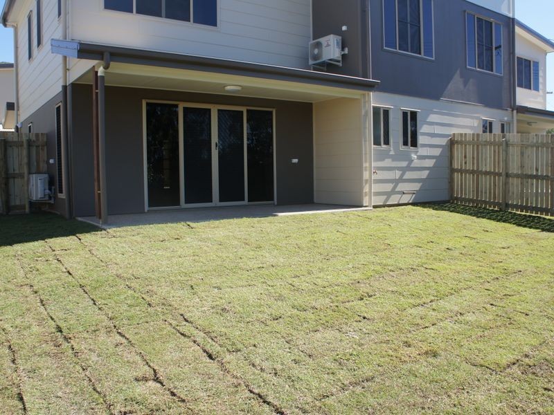 4/127 Toolooa Street, Toolooa QLD 4680