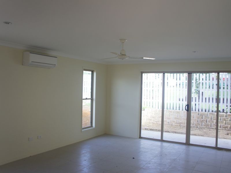 4/127 Toolooa Street, Toolooa QLD 4680