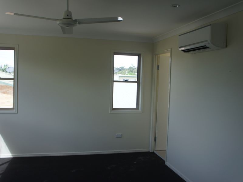 4/127 Toolooa Street, Toolooa QLD 4680