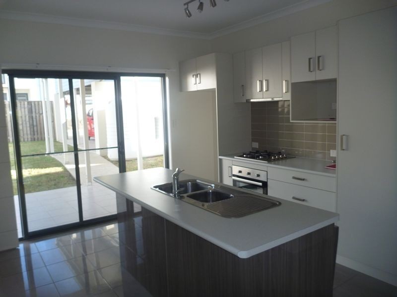 4 Wedgetail, Clinton QLD 4680
