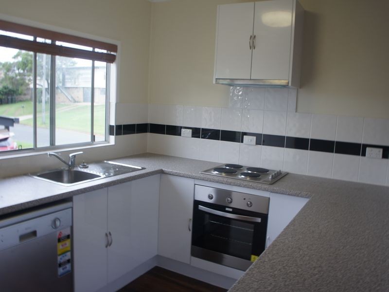 10 Schafer Street, Clinton QLD 4680