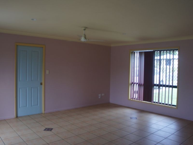 18 Col Brown, Clinton QLD 4680