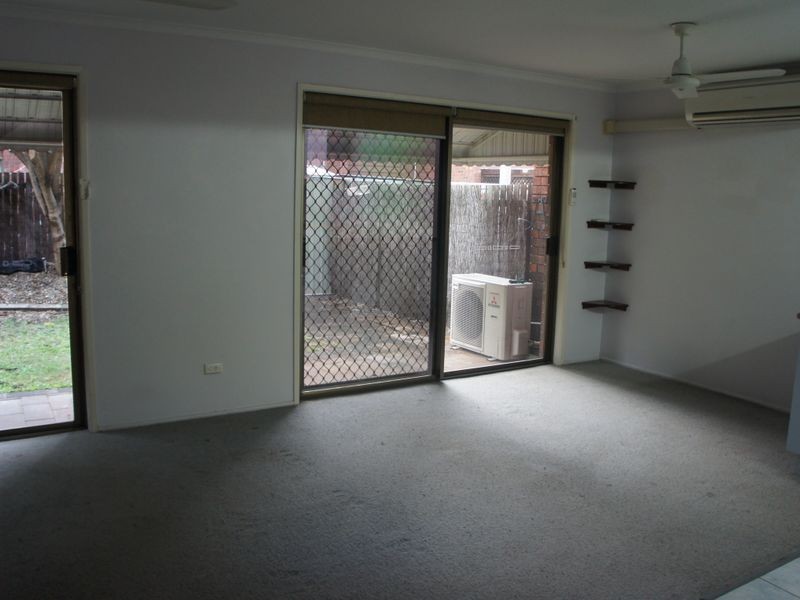 8/15 Roberts Street, South Gladstone QLD 4680