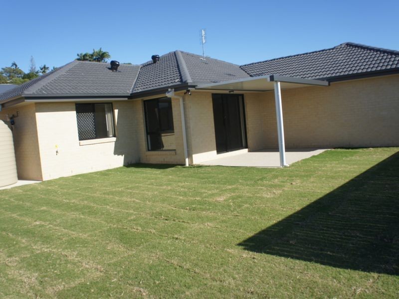 17 Kennedy Close, Glen Eden QLD 4680