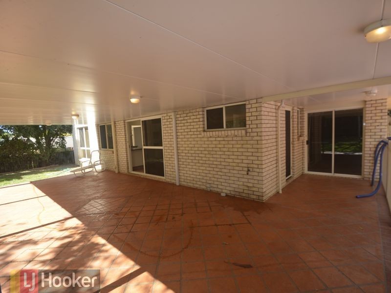 6 Tollana, New Auckland QLD 4680
