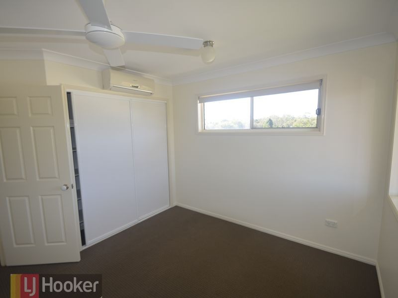 6 Tollana, New Auckland QLD 4680