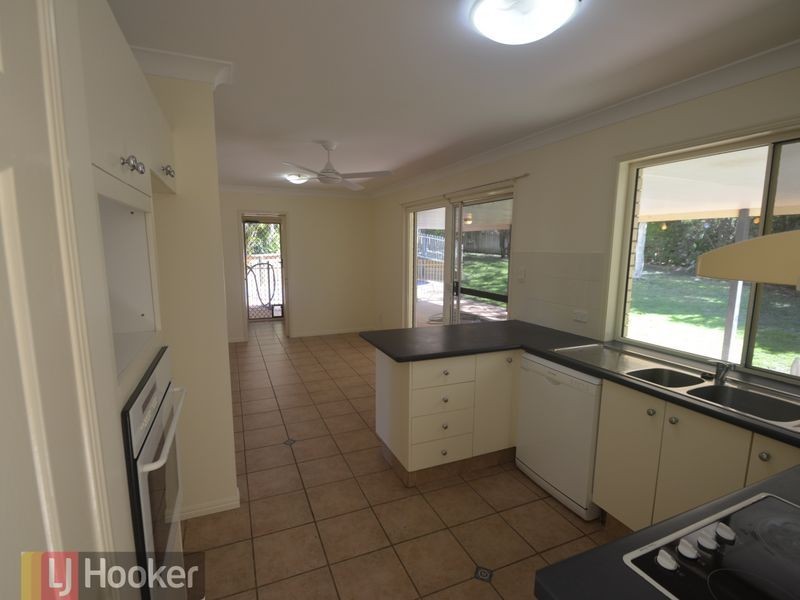 6 Tollana, New Auckland QLD 4680