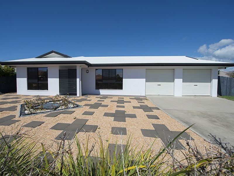12 Craigmoor Court, New Auckland QLD 4680