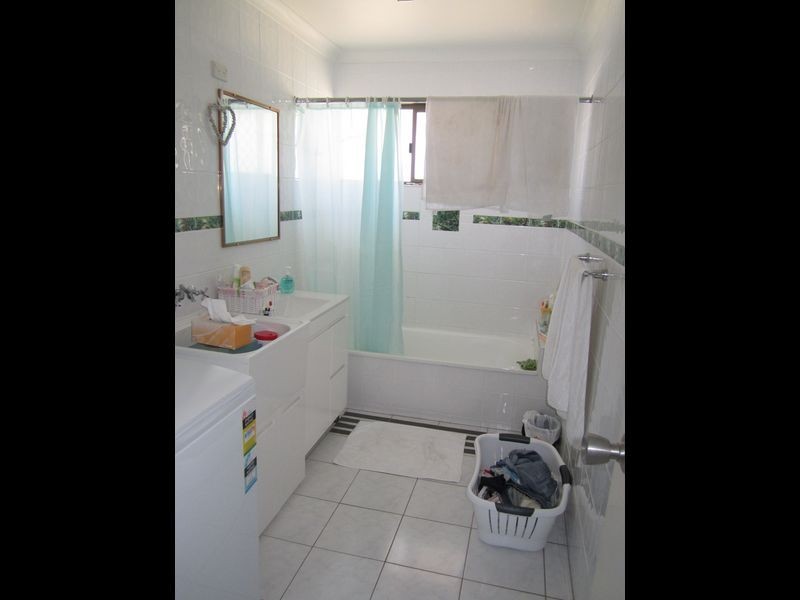 6/16 Kent Street, West Gladstone QLD 4680