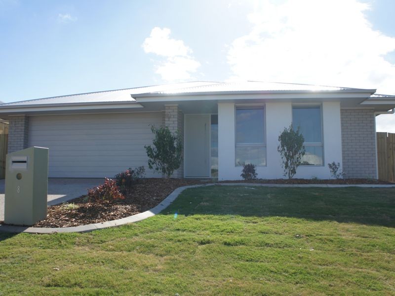 8 Blaxland Court, Glen Eden QLD 4680
