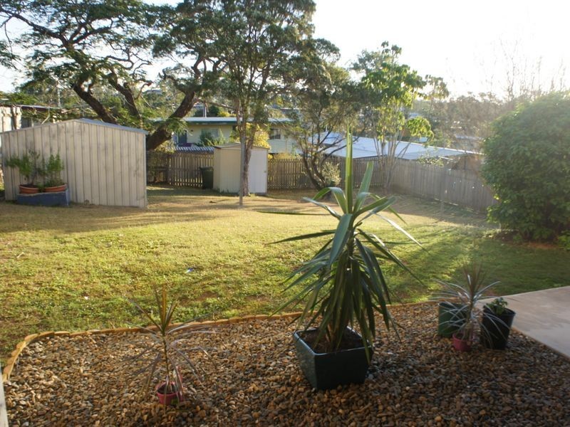 11 Butler Street, New Auckland QLD 4680