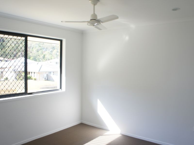 1/113 Dixon Drive, Telina QLD 4680