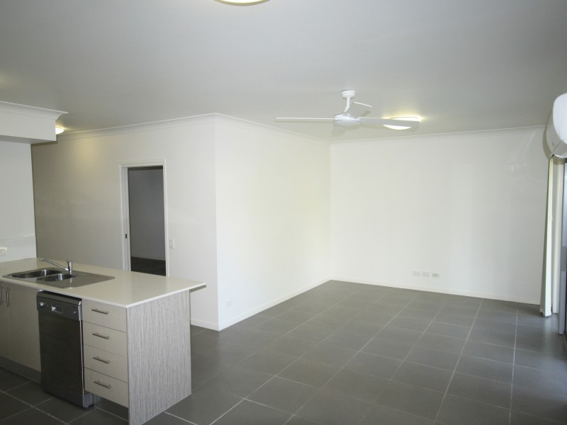 Unit 38/2 Beezley Street, Glen Eden QLD 4680
