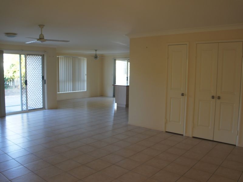 43 Col Brown Avenue, Clinton QLD 4680