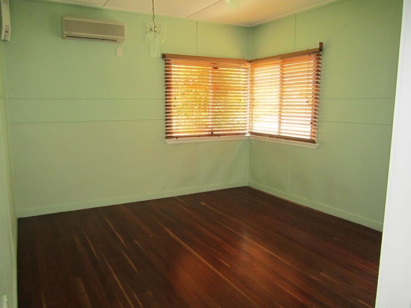 6 Agnes Street, South Gladstone QLD 4680