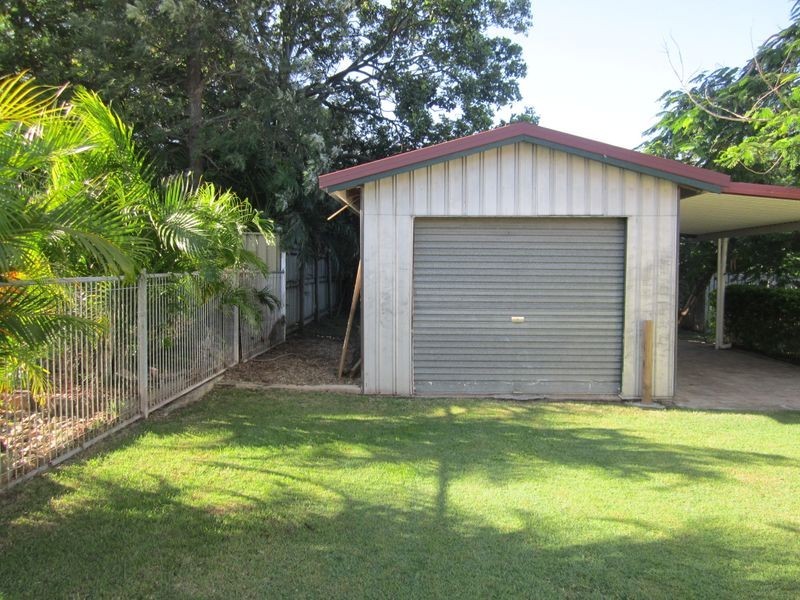 6 Agnes Street, South Gladstone QLD 4680