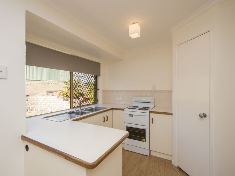 5 Woollybutt Street, New Auckland QLD 4680