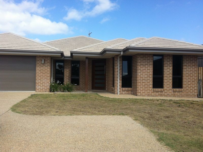 6 Briffney Street, Kirkwood QLD 4680