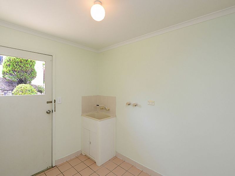 14 Ferguson Crescent, West Gladstone QLD 4680