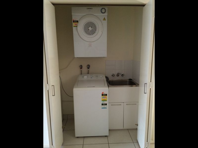 10/20 Short Street, South Gladstone QLD 4680