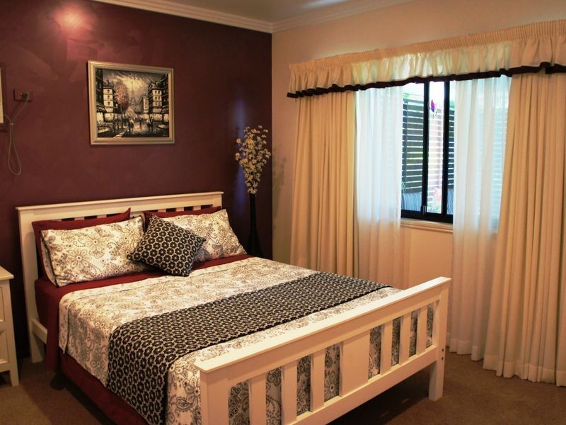 27 Dolphin Terrace, South Gladstone QLD 4680