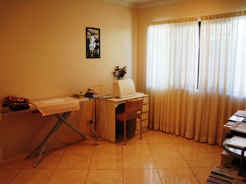 27 Dolphin Terrace, South Gladstone QLD 4680