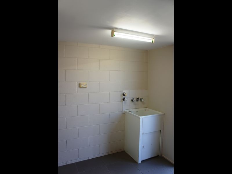 7/37 French, South Gladstone QLD 4680