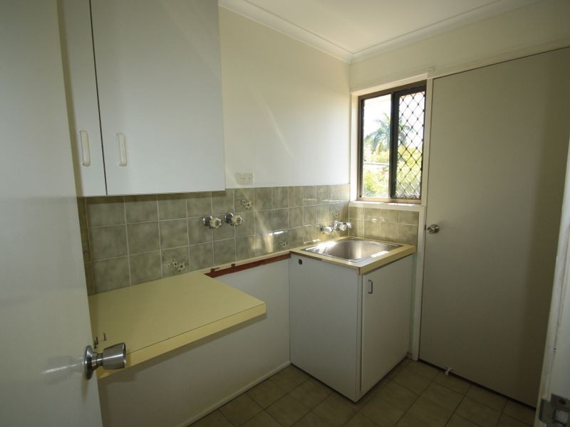 7 Luton Street, Telina QLD 4680