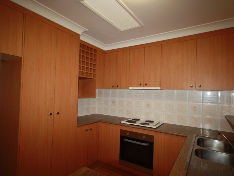 179 J Hickey Avenue, Clinton QLD 4680