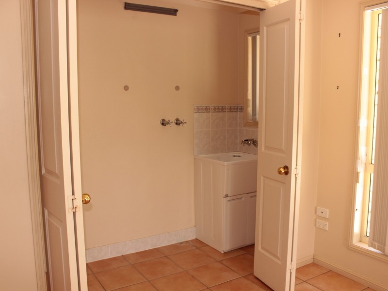 179 J Hickey Avenue, Clinton QLD 4680