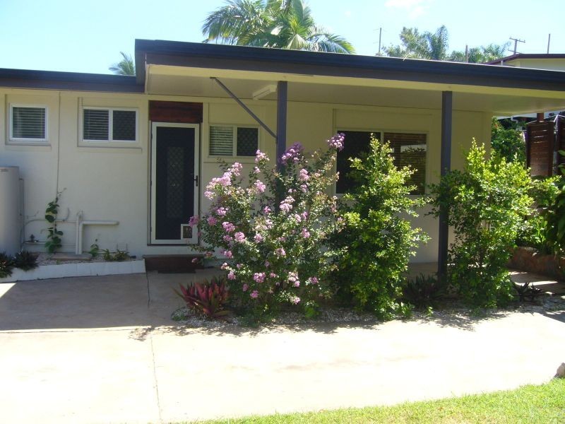 2/6 Sam Street, West Gladstone QLD 4680