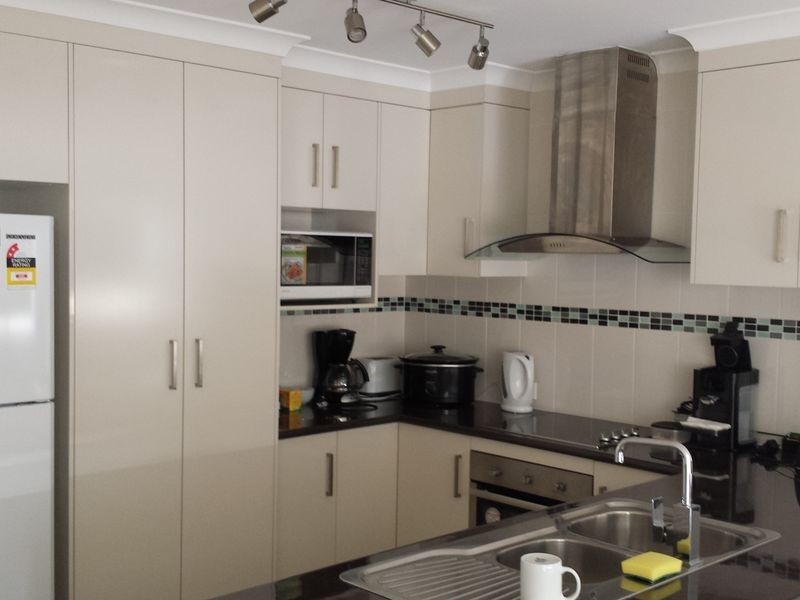 17 Redgum Drive, Kirkwood QLD 4680