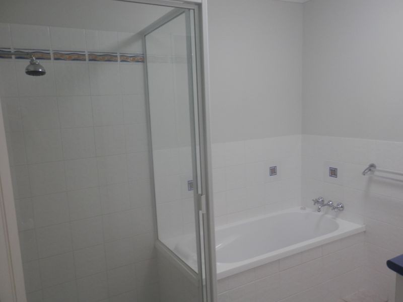 2 Dorinda Close, Clinton QLD 4680