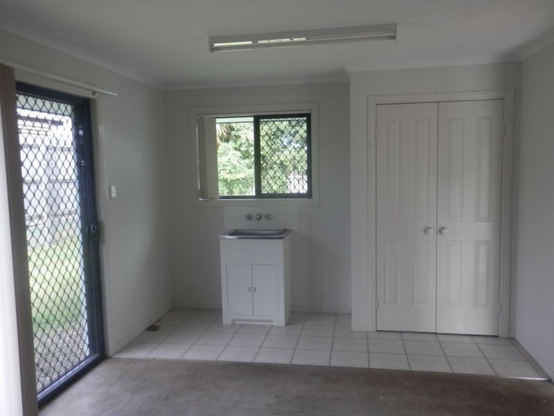 2 Dorinda Close, Clinton QLD 4680