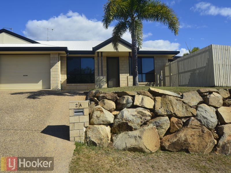 2A Linhow Crescent, Clinton QLD 4680