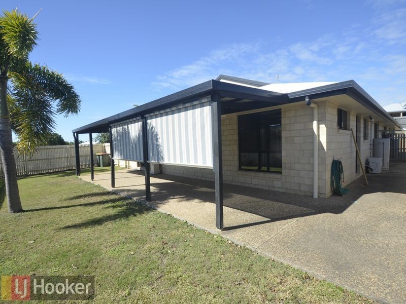 2A Linhow Crescent, Clinton QLD 4680