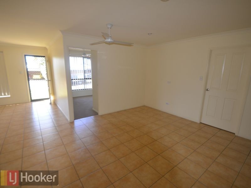 2A Linhow Crescent, Clinton QLD 4680