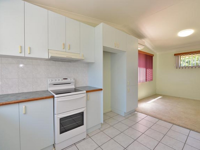 5 Dorsett Close, New Auckland QLD 4680