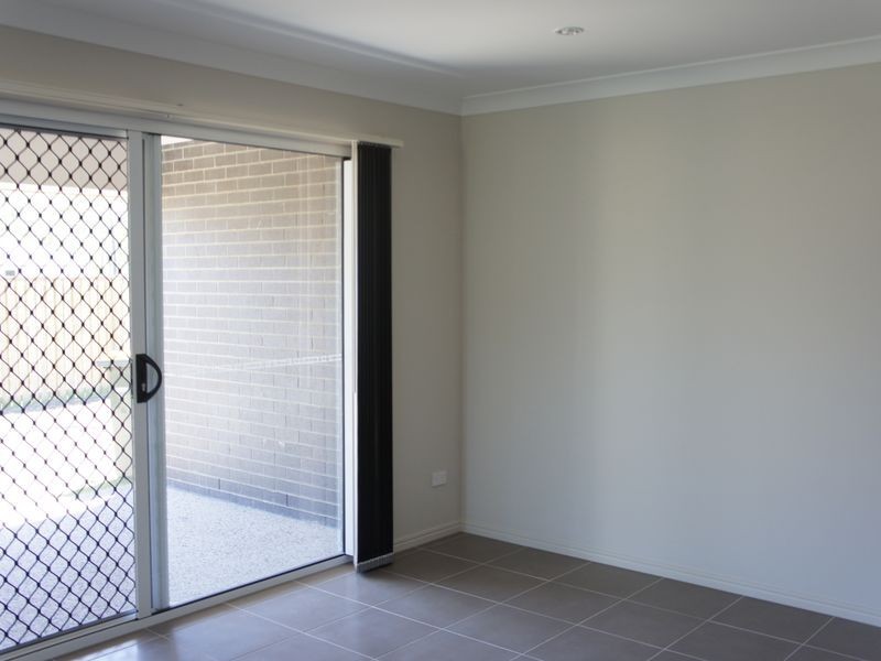 21 Winpara Drive, Kirkwood QLD 4680