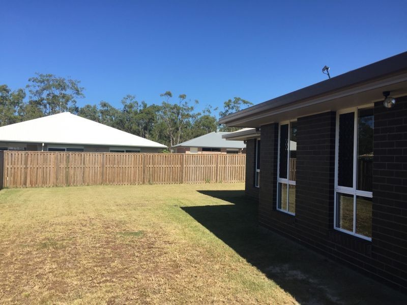 21 Winpara Drive, Kirkwood QLD 4680