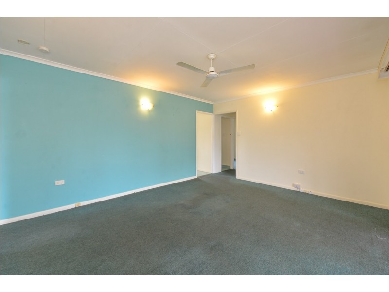 27 Cockatoo Drive, New Auckland QLD 4680