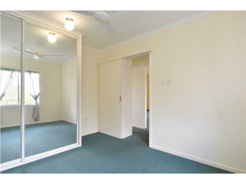 27 Cockatoo Drive, New Auckland QLD 4680