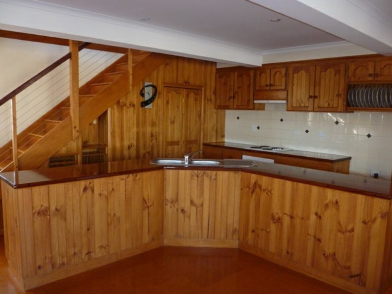 22 Williamson Street, West Gladstone QLD 4680