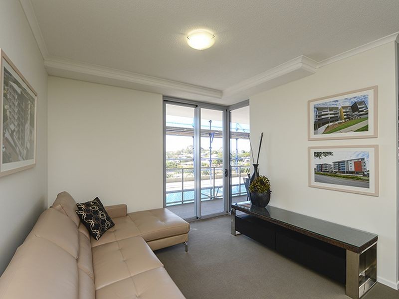 30 Goondoon Street, Gladstone QLD 4680