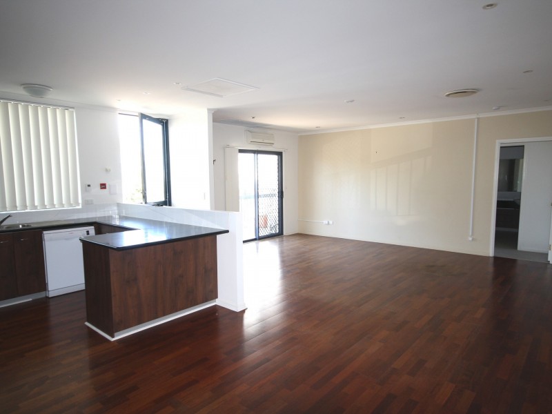 Unit 8/72 Goondoon Street, Gladstone QLD 4680