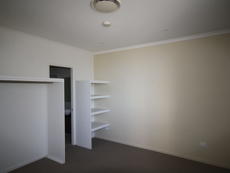 Unit 8/72 Goondoon Street, Gladstone QLD 4680