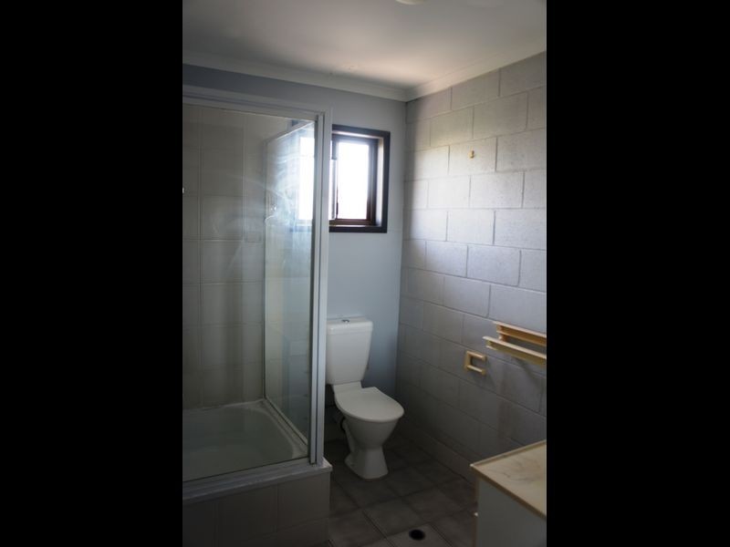 6/143 Toolooa Street, Toolooa QLD 4680