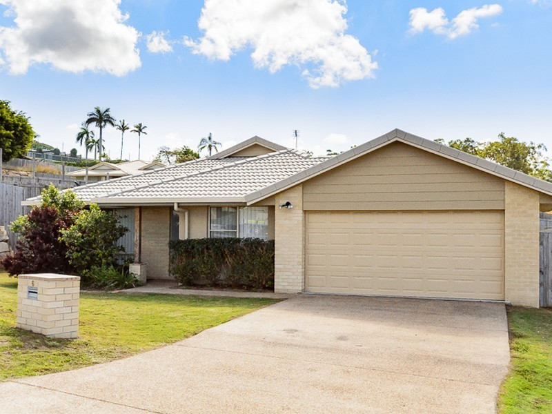 6 Dampier Court, Glen Eden QLD 4680