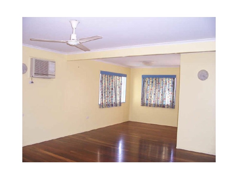 9 Darren Street, Sun Valley QLD 4680