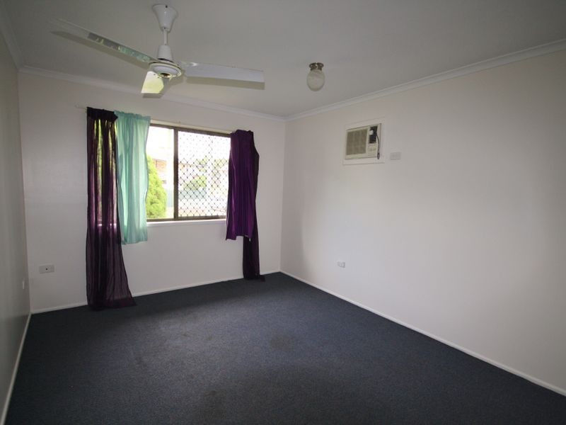 8 Pluto Street, Telina QLD 4680